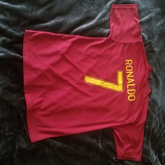 Cristiano Ronaldo Portugal International Jersey, Maroon/Gold, Men's Medium, - Picture 2 of 8